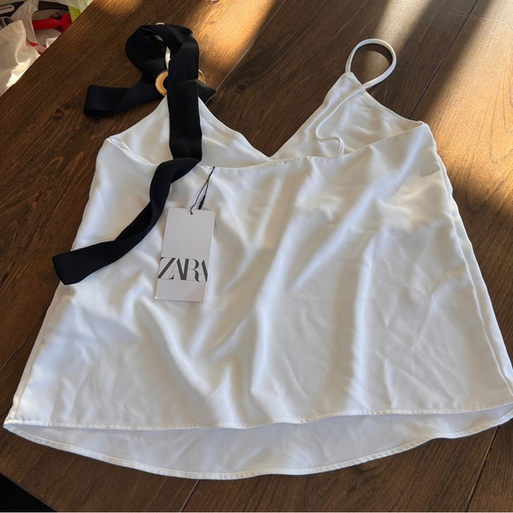 Zara White and Black Sleeveless Top - Picture 4 of 8